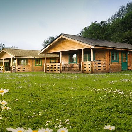 Lake Pochard Holiday Lodges South Cerney Εξωτερικό φωτογραφία